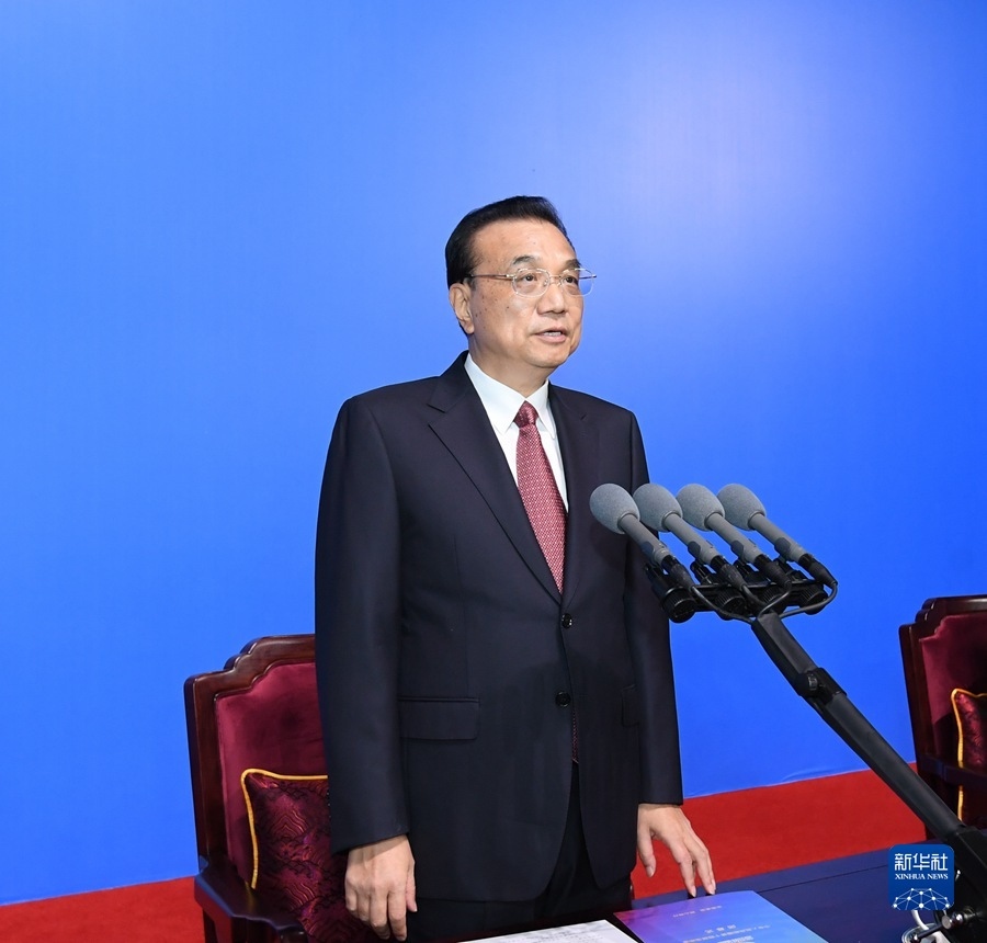 9月27日晚，中華人民共和國(guó)第十四屆運(yùn)動(dòng)會(huì)在陜西西安閉幕。中共中央政治局常委、國(guó)務(wù)院總理李克強(qiáng)出席閉幕式并宣布運(yùn)動(dòng)會(huì)閉幕。新華社記者 申宏 攝