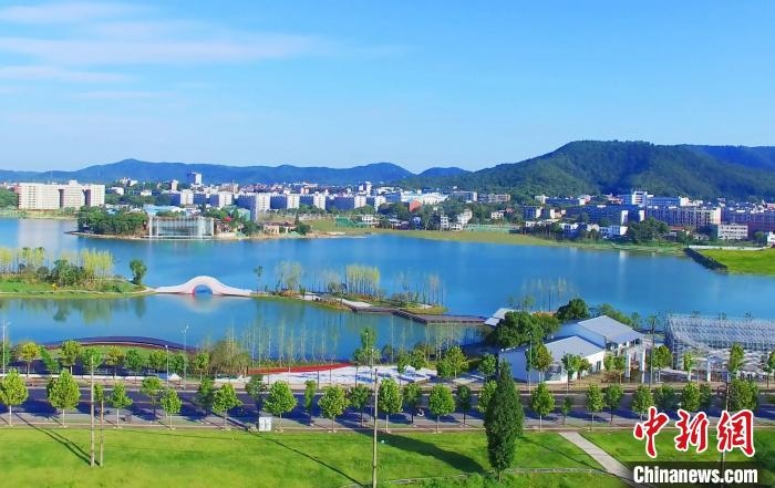 后湖藝術園。　唐小晴 攝