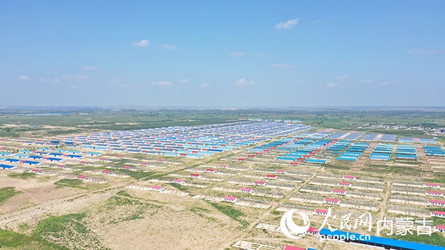 科右中旗被列入全國肉牛全產(chǎn)業(yè)鏈典型縣，入選國家級現(xiàn)代產(chǎn)業(yè)園創(chuàng)建名單。（科右中旗委宣傳部提供）