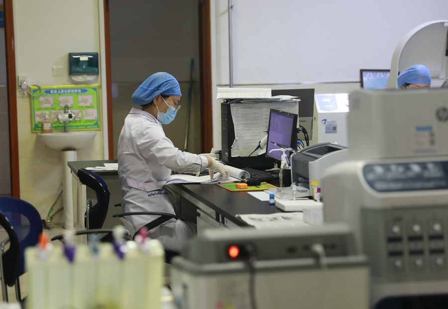 1634405001312453.jpg 7O5A8174.jpg