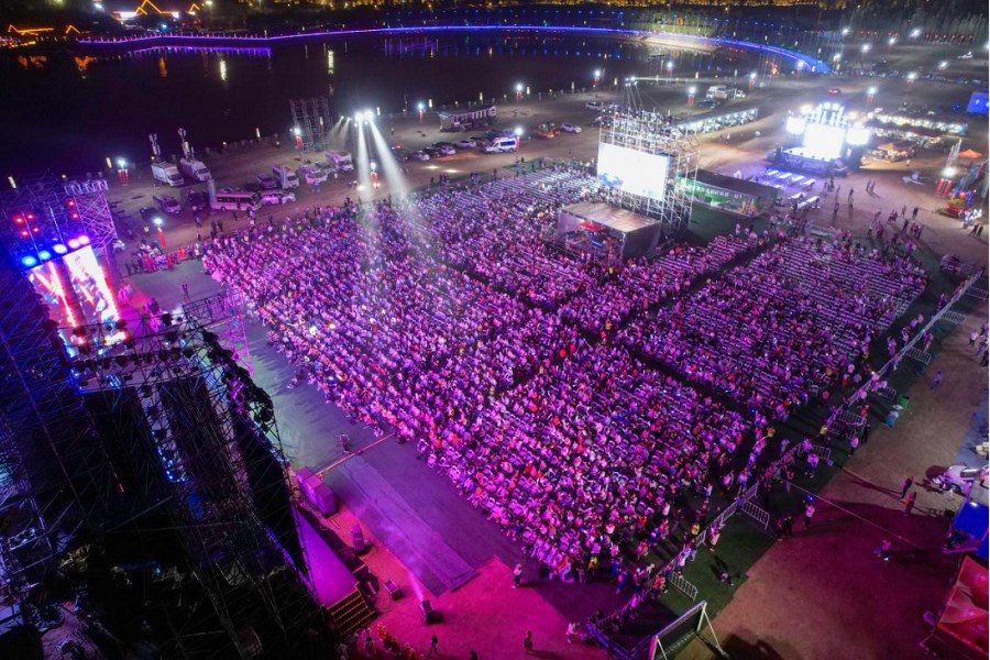 “如七而遇 相思烏?！边@場七夕主題音樂會甜出圈137.png