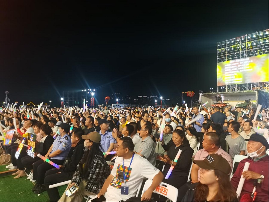 “如七而遇 相思烏?！边@場七夕主題音樂會甜出圈665.png