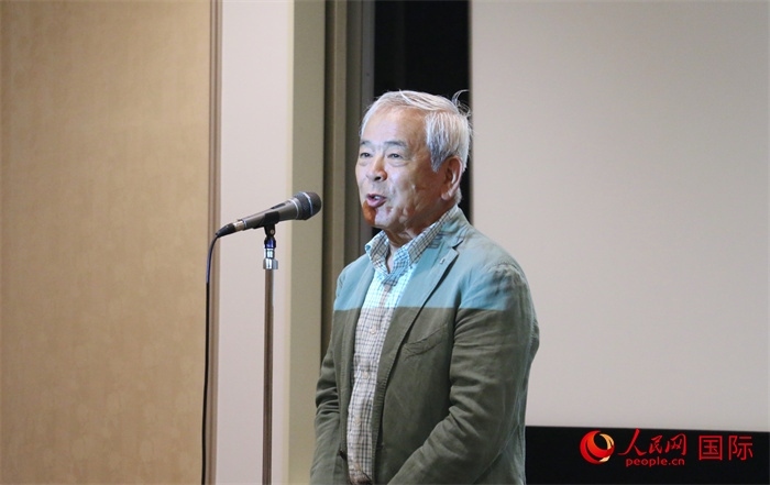 展覽名譽(yù)顧問、日本前文化廳長官青柳正規(guī)致辭。（人民網(wǎng) 許可攝）