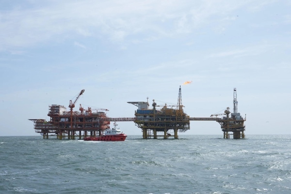 墾利6-1油田海上施工現(xiàn)場。受訪者供圖