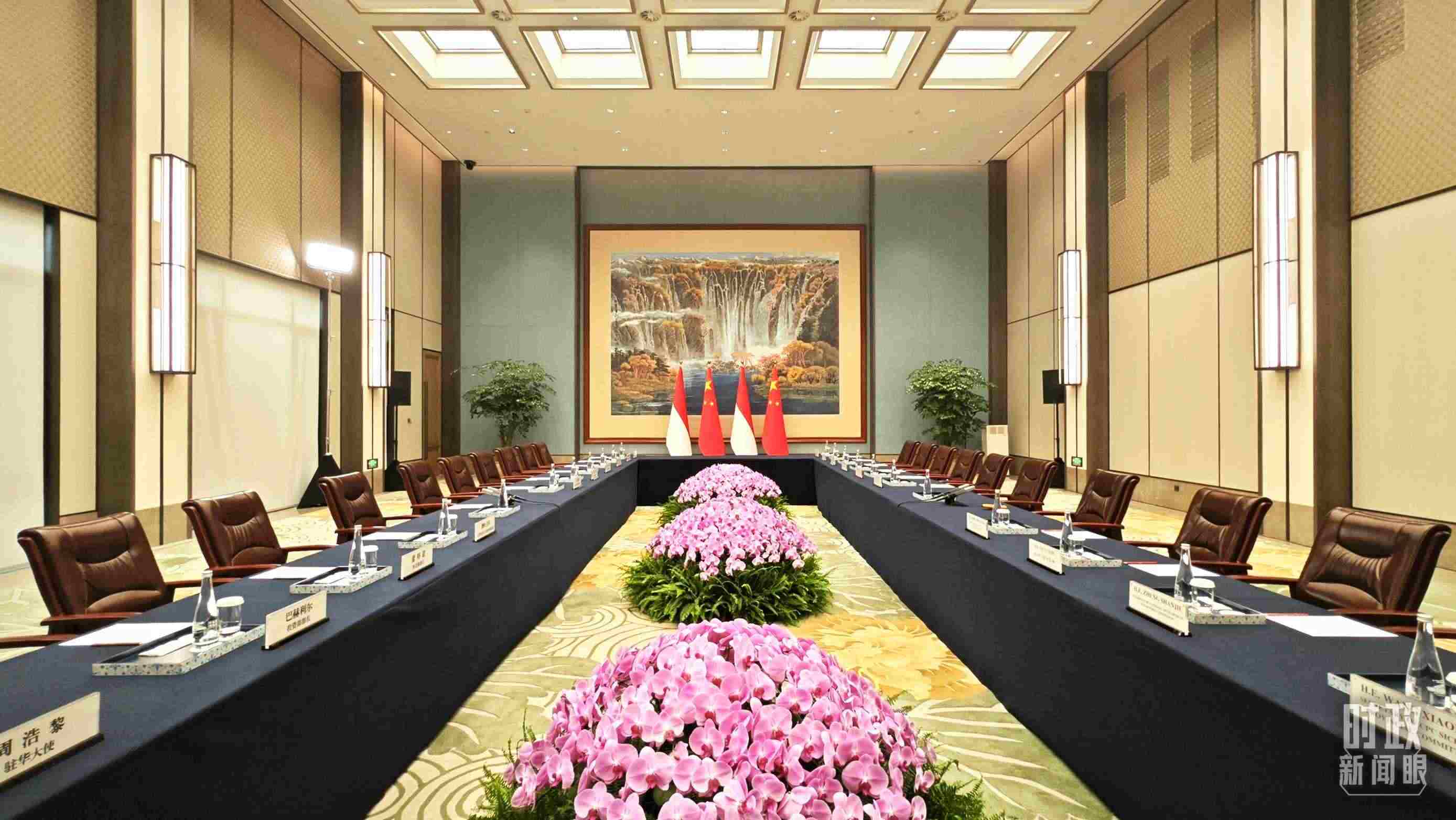 中印尼兩國元首在這里舉行會見。這是會見開始前的場景。（總臺央視記者許永松拍攝）