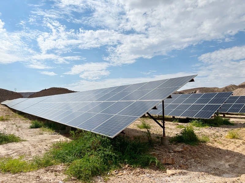 甘肅白銀深部銅礦廢石場100兆瓦光伏發(fā)電項目。受訪者供圖