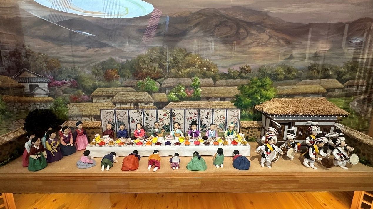 朝鮮族花甲禮展示。人民網(wǎng)記者 金洪花攝