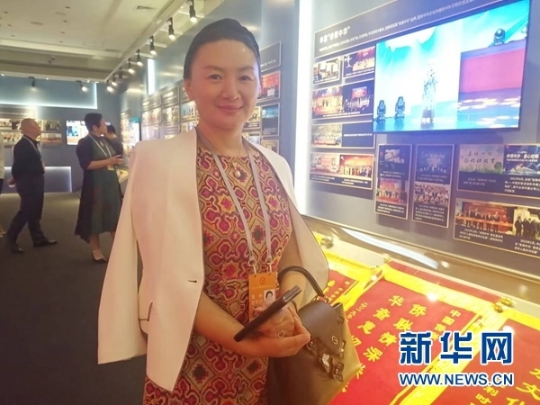 英國川商聯(lián)合總會會長宋汶栗。新華網(wǎng)記者 侯強 攝