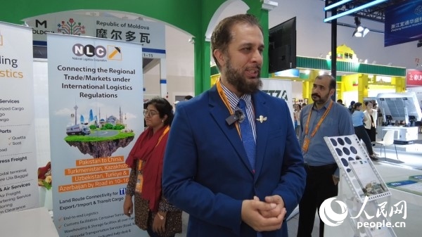 9月2日，巴基斯坦駐華使館商務參贊古拉姆·卡迪爾接受人民網(wǎng)記者采訪。人民網(wǎng)記者 趙雯博攝