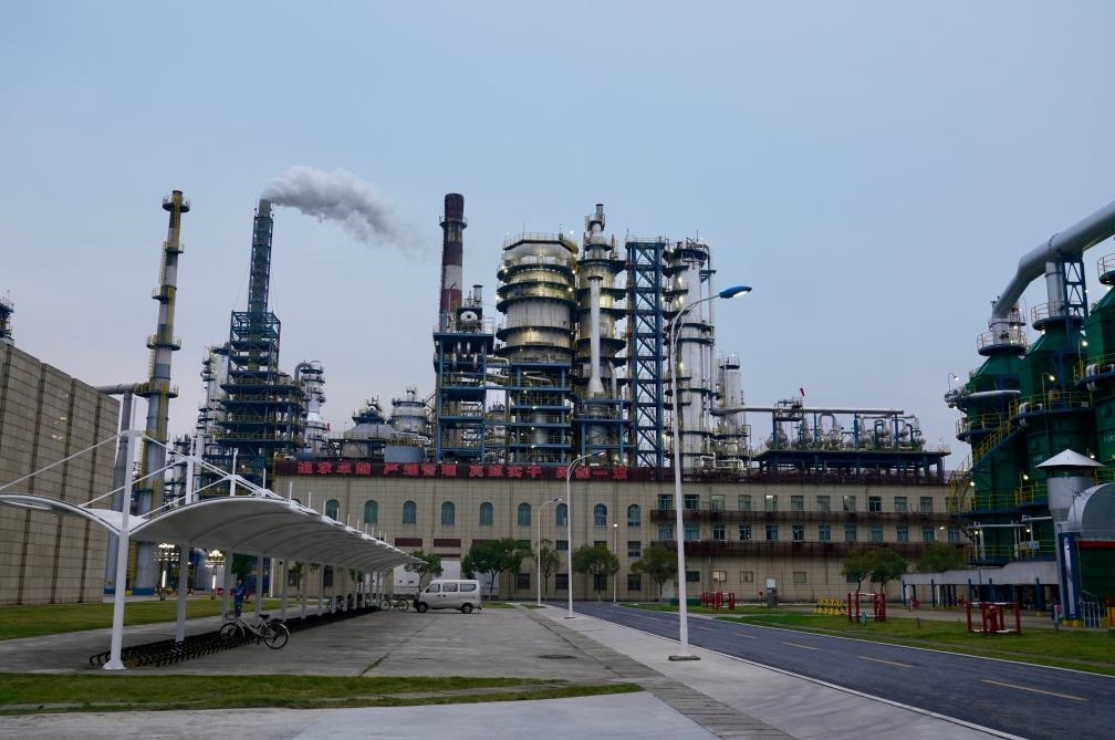 近日拍攝的公司煉油廠。新華社記者 胡晨歡 攝