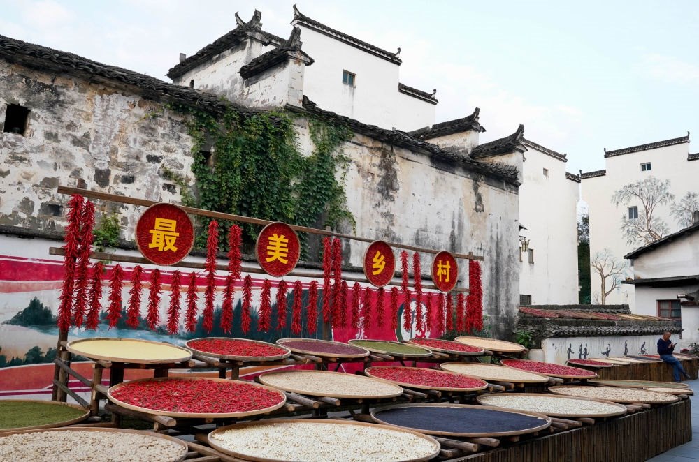 婺源縣王村石門自然村一角（2023年10月11日攝）。