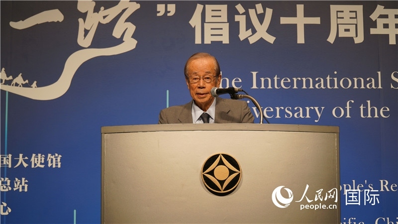 日本前首相福田康夫致辭。人民網(wǎng) 蔣曉辰攝