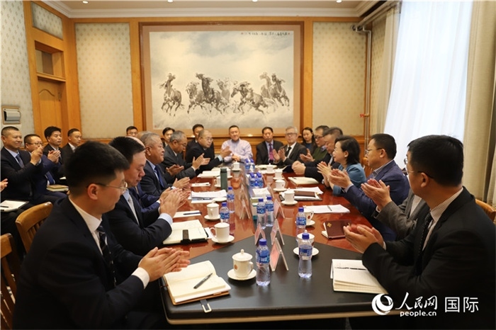 3.2023年10月30日，中國駐蒙使館座談會(huì)現(xiàn)場。人民網(wǎng)記者 霍文攝