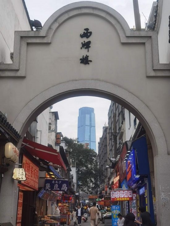 10月25日，太平老街街景。（本報記者 常雯宜攝）