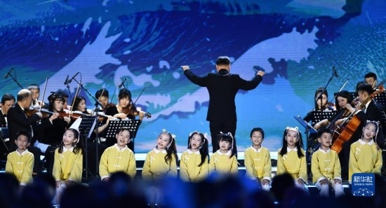 12月16日拍攝的第五屆海南島國際電影節(jié)開幕式現(xiàn)場(chǎng)。