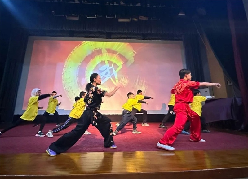 圖為2023“中華文化大樂園—埃及開羅營”閉幕式活動(dòng)現(xiàn)場。主辦方供圖