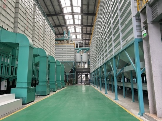 長康集團全自動化的車間。劉俊慧攝