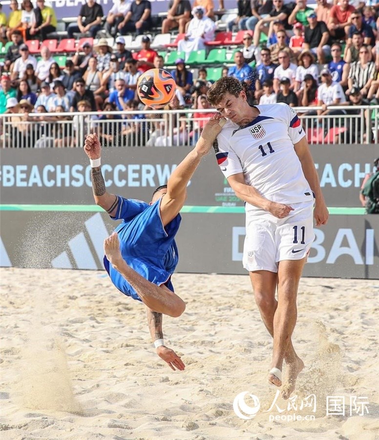 2月15日，意大利隊(duì)對(duì)陣美國(guó)隊(duì)。人民網(wǎng)塔里克·易卜拉欣攝