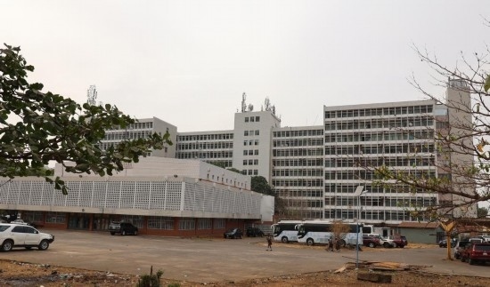 中塞友誼大廈。