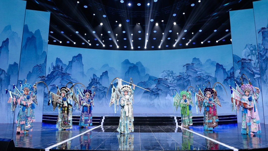 圖：秦腔戲曲《楊門女將》 表演者：惠敏莉、趙璐璐等