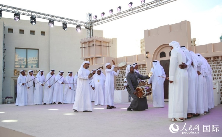 阿拉伯歌舞表演。人民網(wǎng) 塔里克·易卜拉欣攝