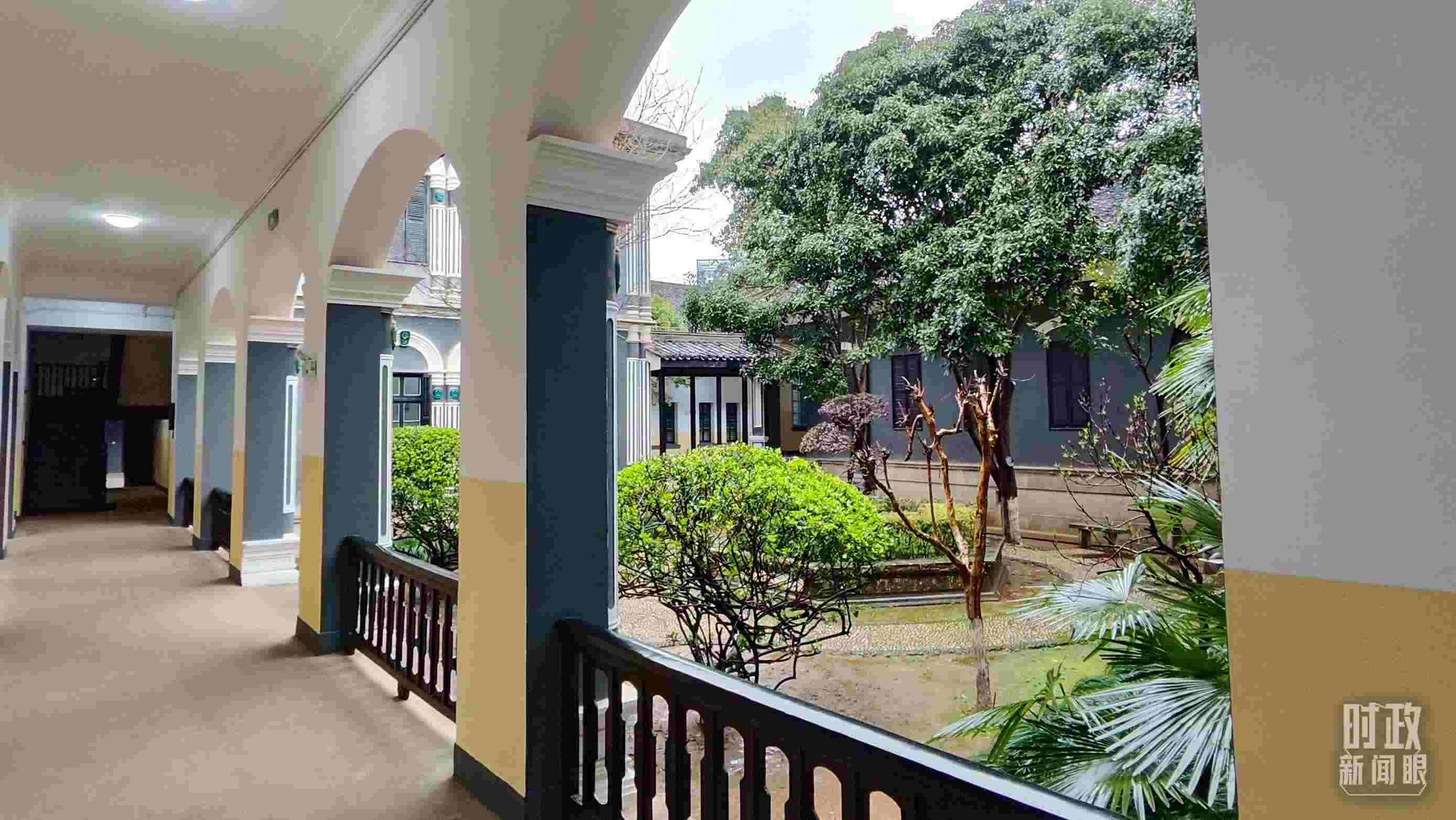 △湖南第一師范學院（城南書院校區(qū)）。（總臺央視記者覃思、郭曉龍拍攝）