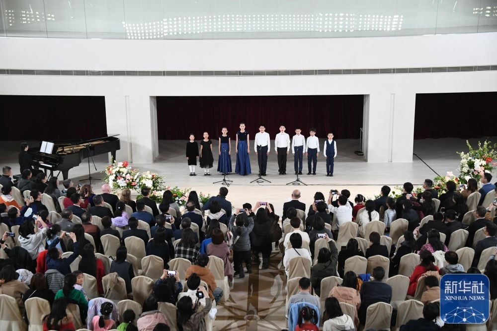 3月21日，金融街童聲合唱團(tuán)在音樂會上演出。新華社記者 任超 攝