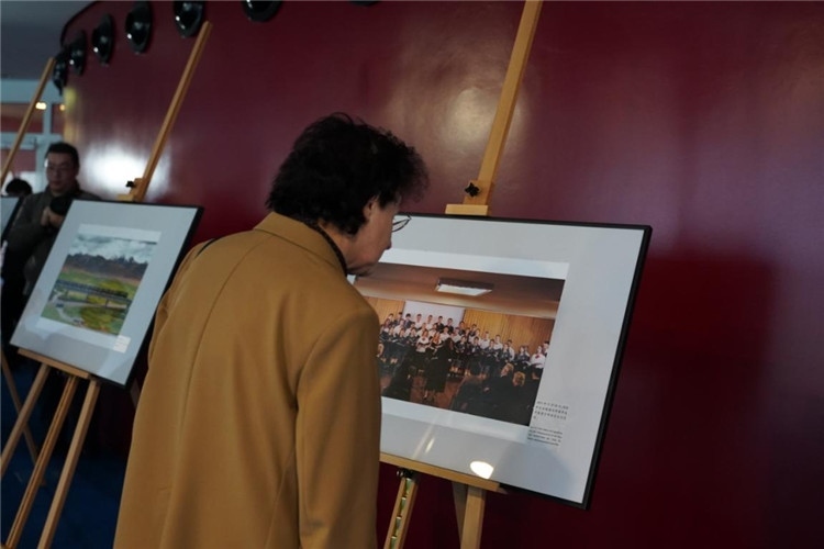 “絲路明珠--杜伊斯堡上海電影周”開(kāi)幕。依琳攝