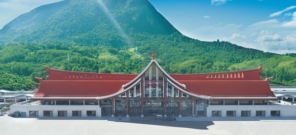 中老鐵路增開1對(duì)國(guó)際旅客列車。國(guó)鐵集團(tuán)供圖