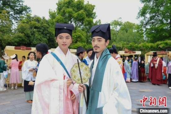 活動(dòng)現(xiàn)場(chǎng)。中國(guó)絲綢博物館 供圖