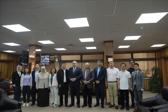 活動現場合影。蘇伊士運河大學孔子學院供圖