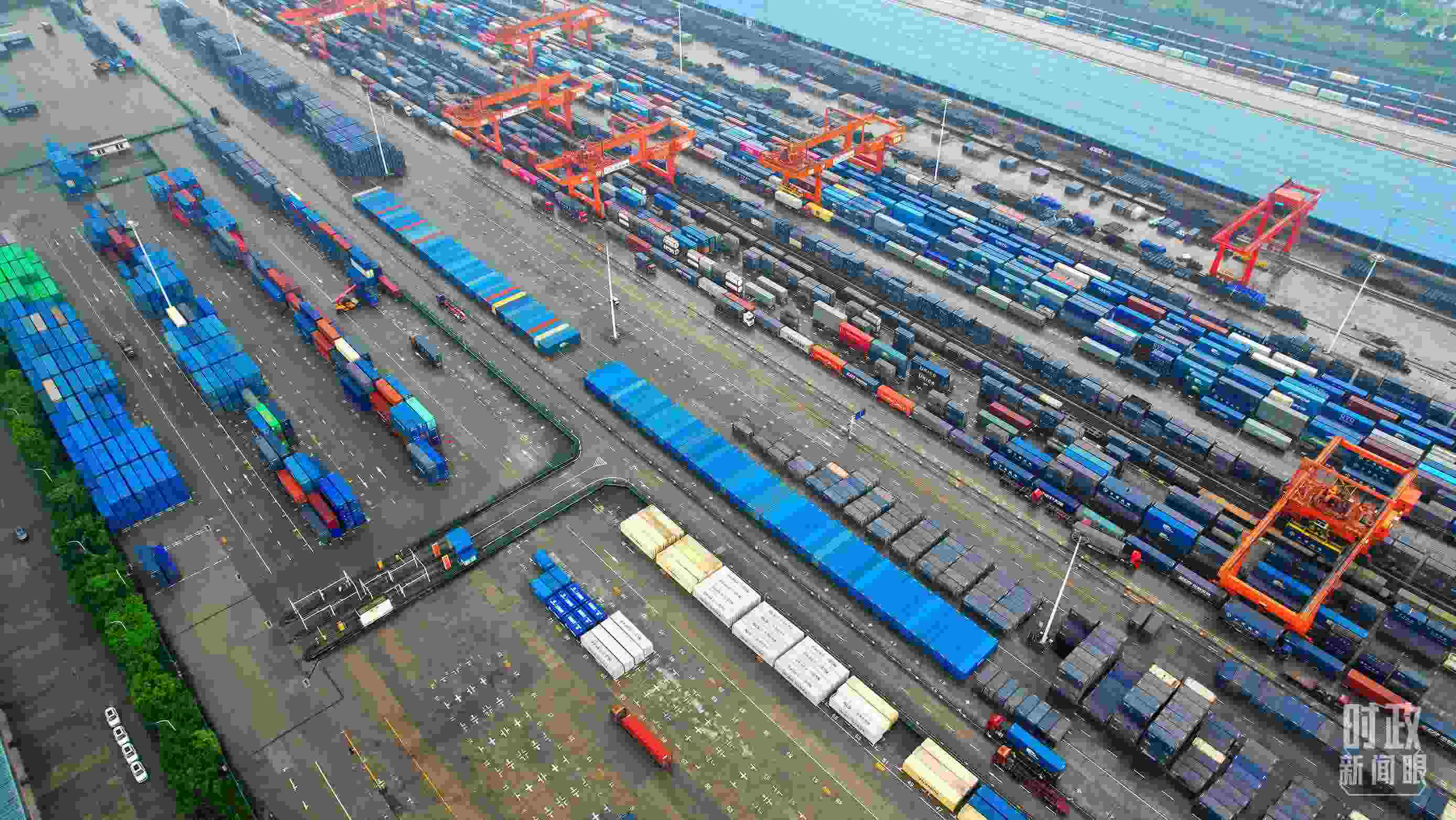 △重慶國(guó)際物流樞紐園區(qū)。（總臺(tái)央視記者范凱拍攝）