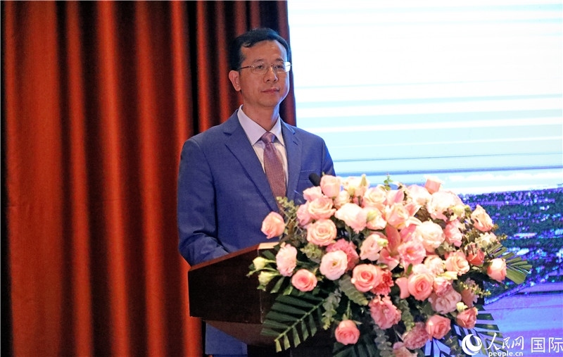 外交部外事管理司副司長(zhǎng)姚紹俊在宣介會(huì)上致辭。人民網(wǎng)記者趙益普