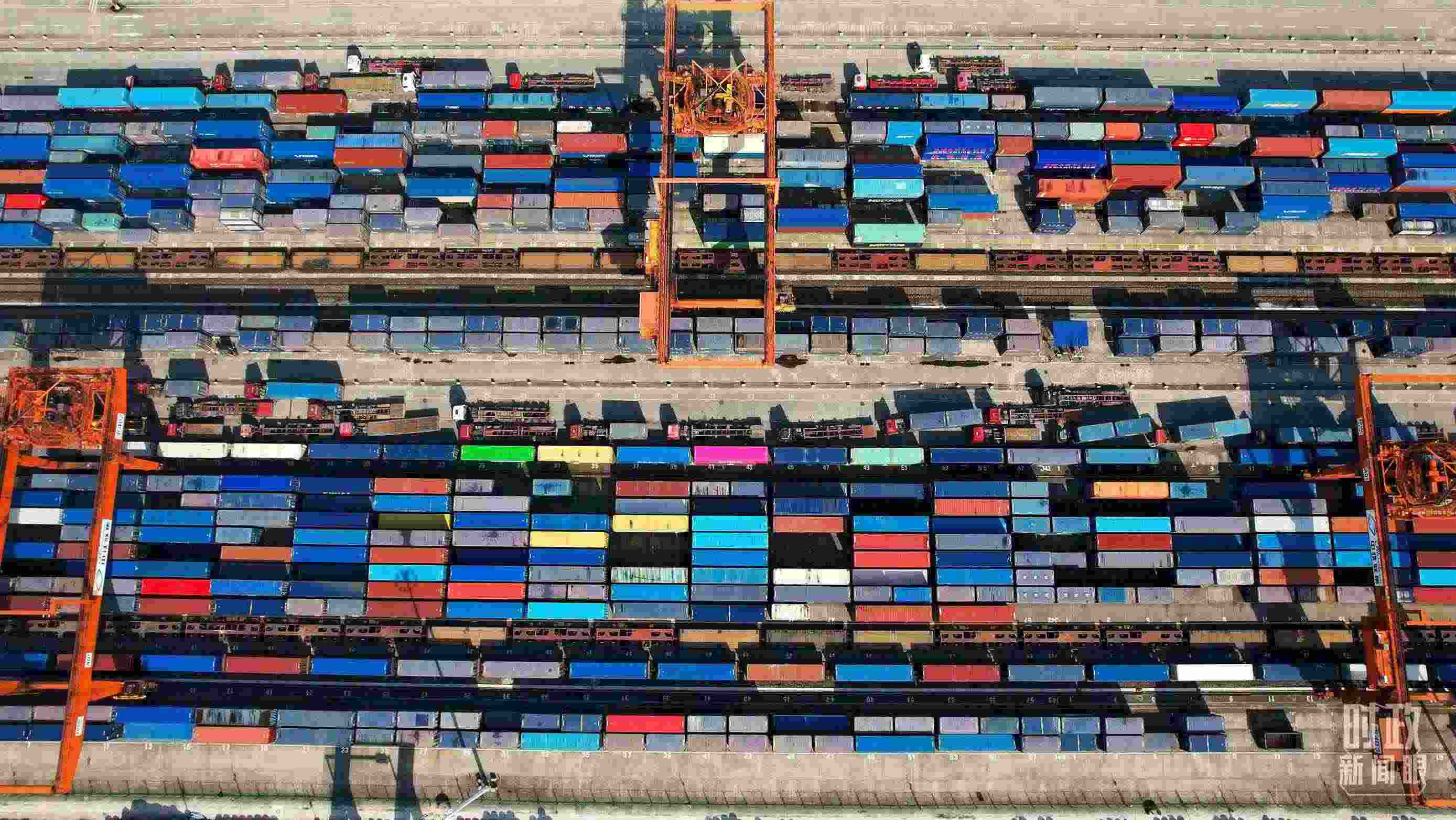 △重慶國(guó)際物流樞紐園區(qū)。（總臺(tái)央視記者范凱拍攝）