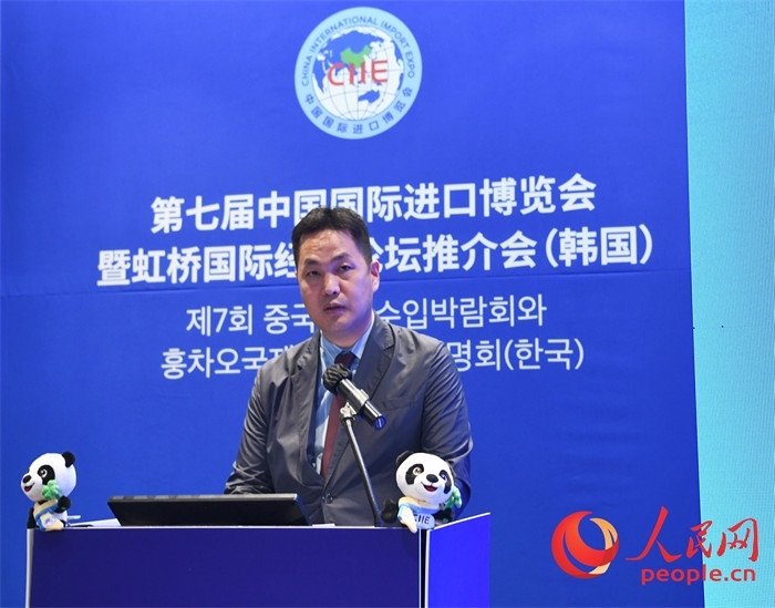 在華韓國創(chuàng)新中心代表金鐘文發(fā)言。 人民網 程安康攝