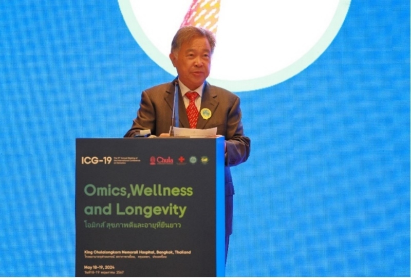 朱拉隆功大學(xué)醫(yī)學(xué)院副院長沃拉蘇克·肖特勒蘇克發(fā)表主旨演講。主辦方供圖