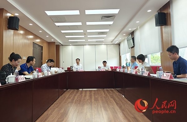 座談會(huì)現(xiàn)場(chǎng)。人民網(wǎng)記者 韋衍行攝