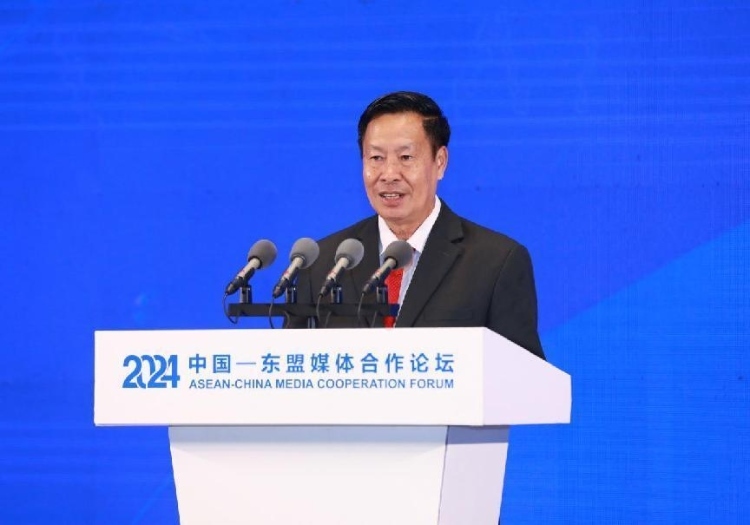 坡西·喬馬尼馮致辭。中國外文局供圖