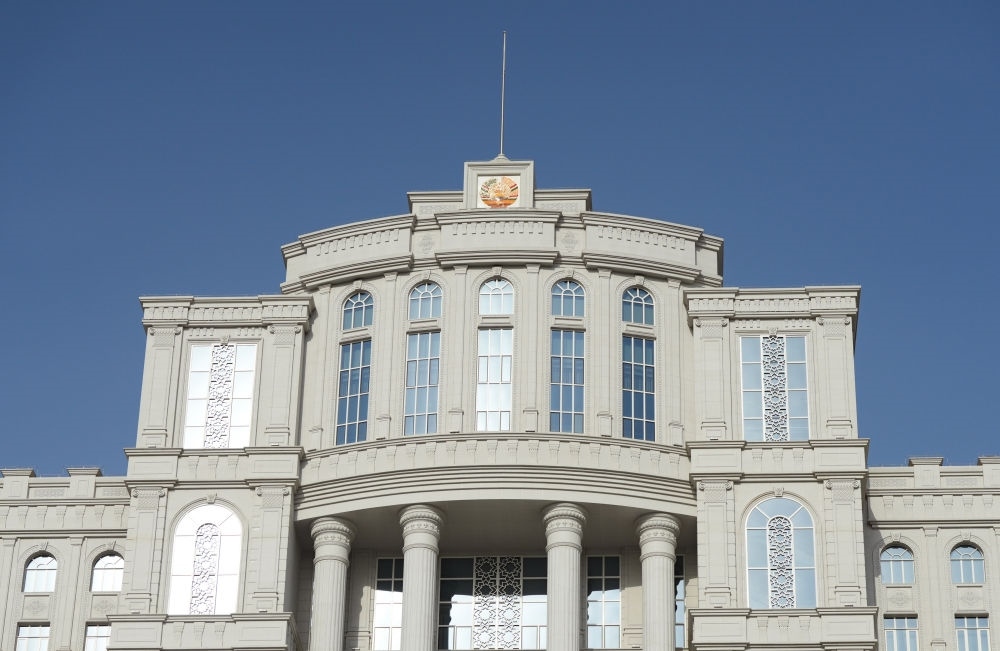 這是在杜尚別拍攝的塔吉克斯坦政府大樓。