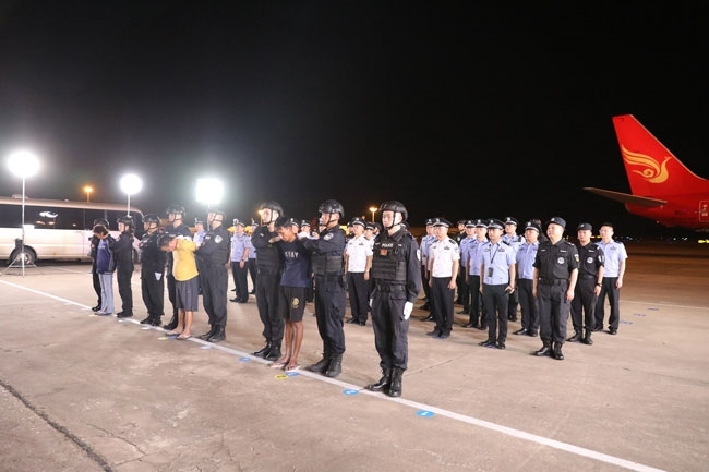 押解現場。公安部供圖