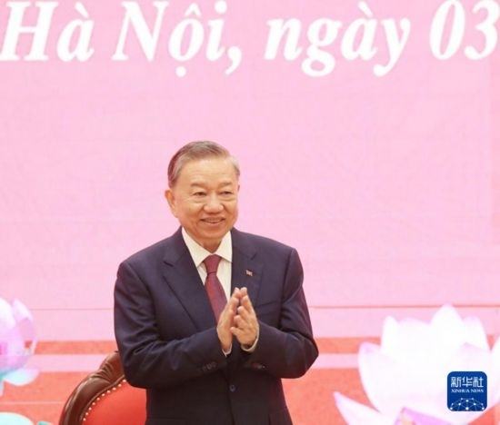 8月3日，在越南河內(nèi)，蘇林出席新聞發(fā)布會。新華社/越通社