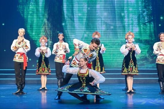 第十屆“歡動北京”開幕，12國青少年向未來問好