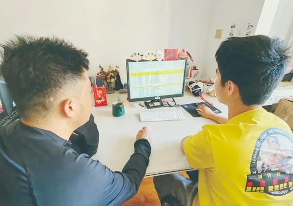 一起上課的畫(huà)面。北京航空航天大學(xué)供圖