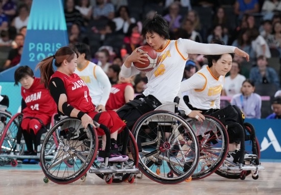 巴黎殘奧會｜“撞車、摔倒，我們都習慣了”