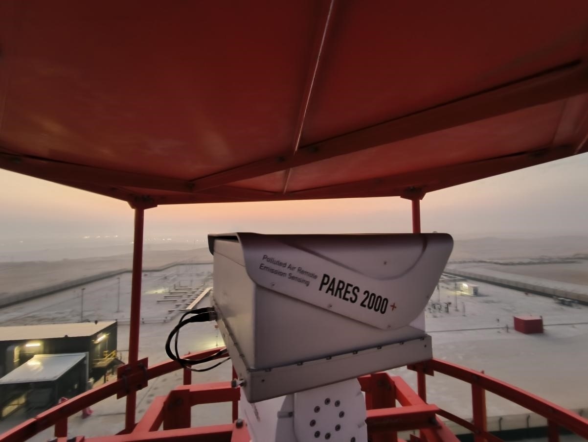 紅外線氣體監(jiān)測(cè)及智能預(yù)警系統(tǒng)主設(shè)備。振華石油供圖