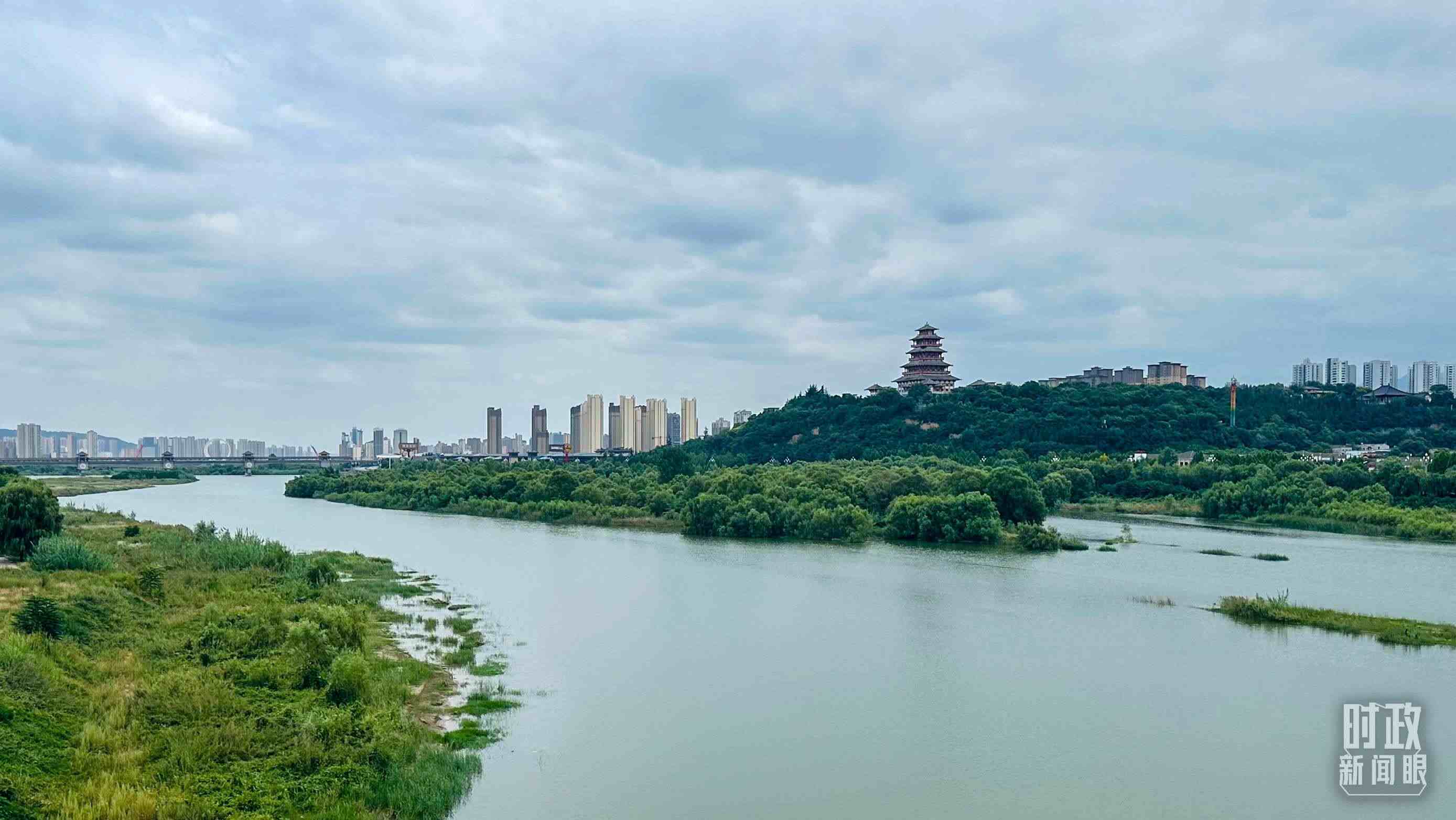 △ 渭河。（總臺(tái)央視記者范一鳴拍攝）