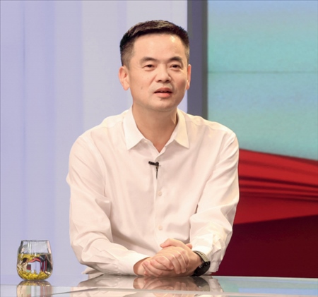 采訪對象：湖州市委常委、安吉縣委書記楊衛(wèi)東