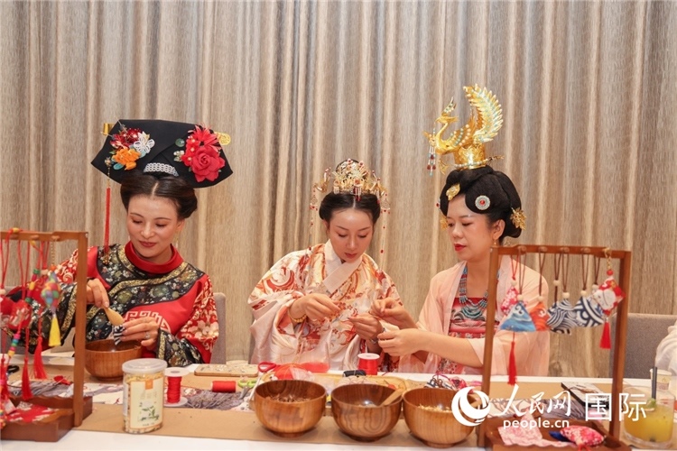 中國(guó)傳統(tǒng)文化展示。人民網(wǎng)記者任皓宇攝