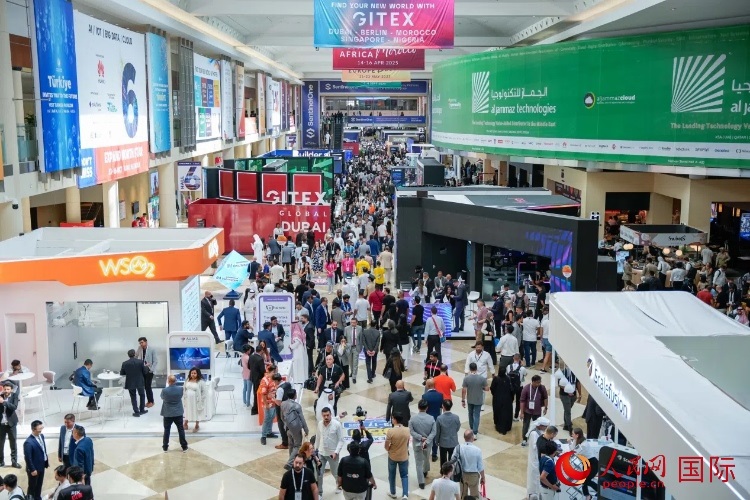 迪拜世界貿(mào)易中心場館內(nèi)一角。人民網(wǎng) 塔里克·易卜拉欣攝