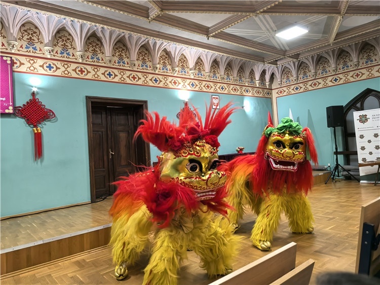 托倫雅蓋隆學(xué)院禮堂巡演現(xiàn)場(chǎng)。主辦方供圖。